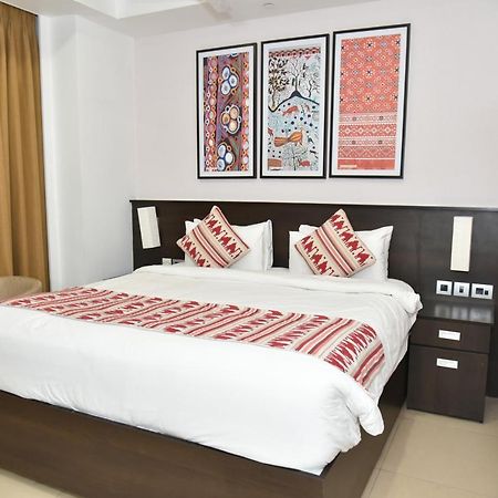 Ramada Encore By Wyndham Statue Of Unity Kevadia Buitenkant foto